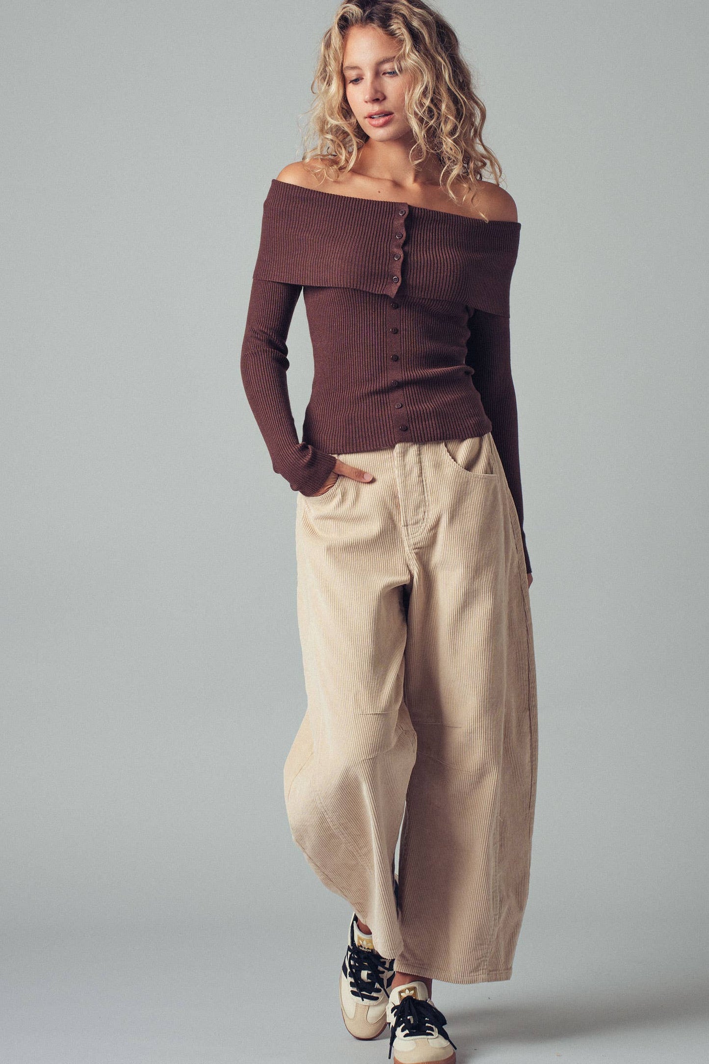 OFF-SHOULDER BUTTON TOP