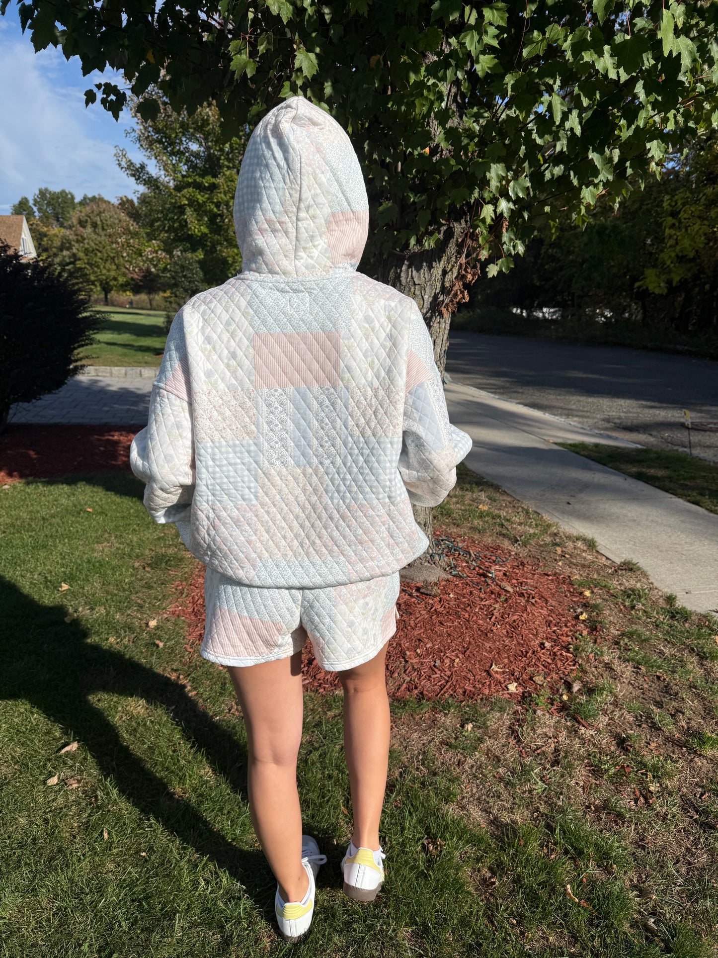 FLORAL QUILT HOODIE