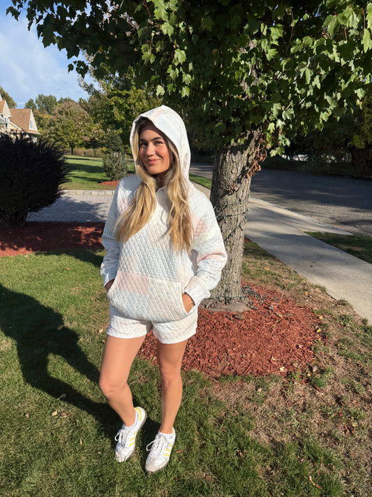 FLORAL QUILT SHORTS