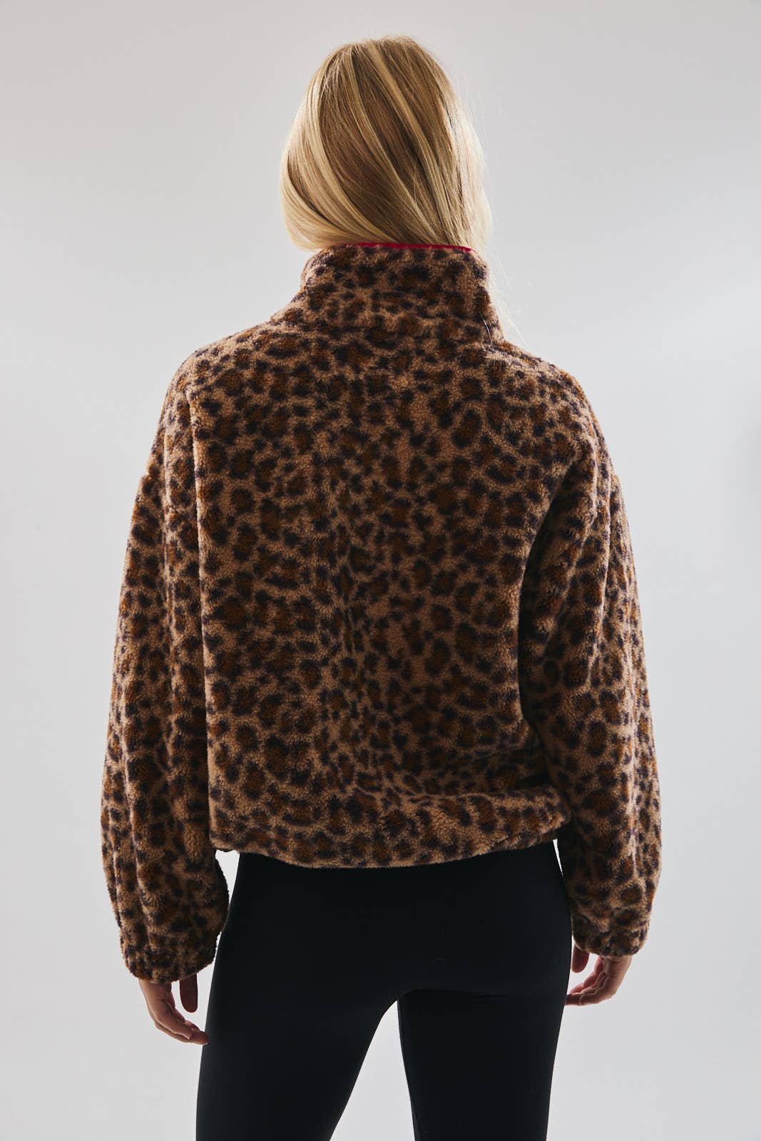 CHERRY LEOPARD FLEECE