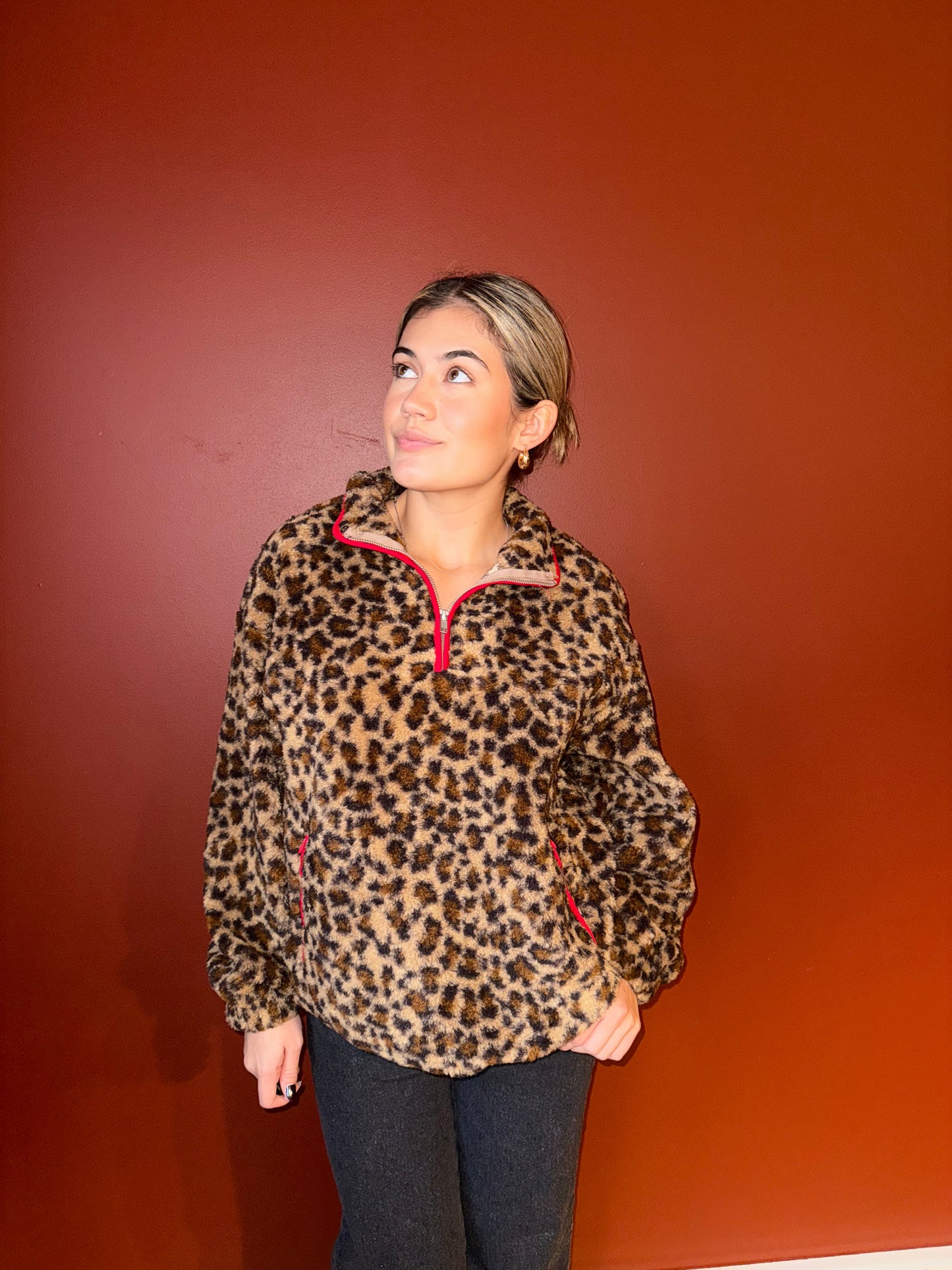 CHERRY LEOPARD FLEECE