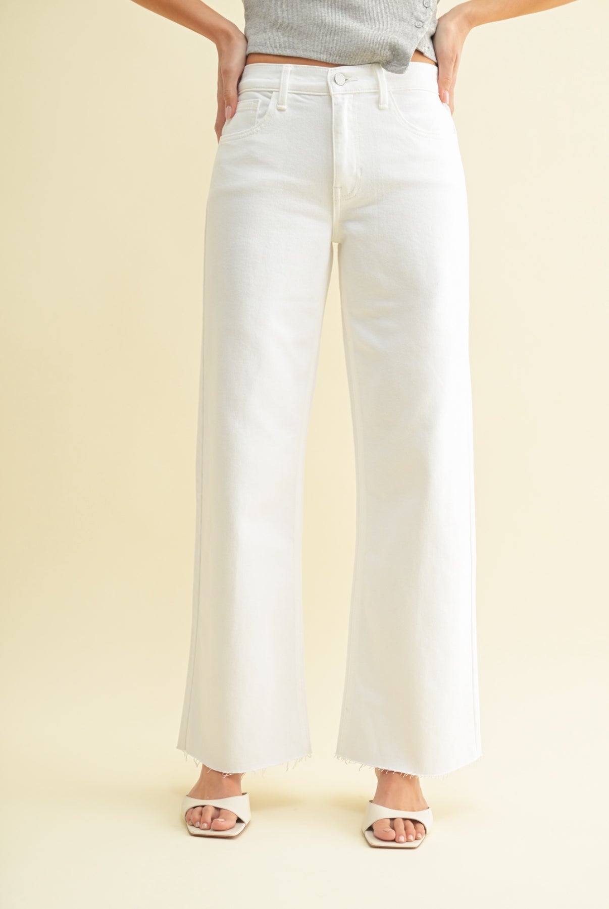 LONGER LENGTH WIDE LEG JEANS