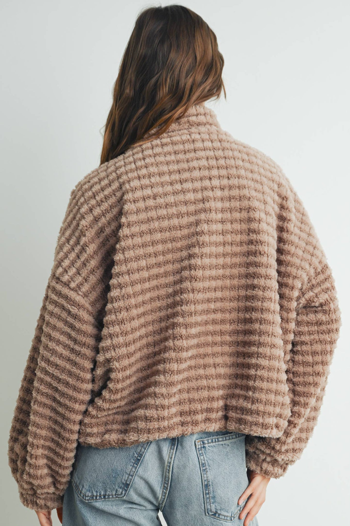 COLLARED PUFFER JACKET