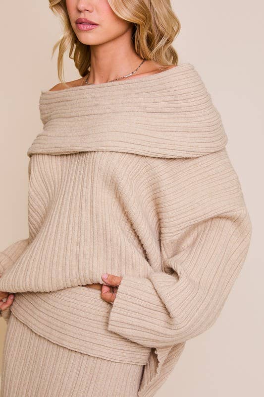 THE SIGNATURE OVERSIZED TOP