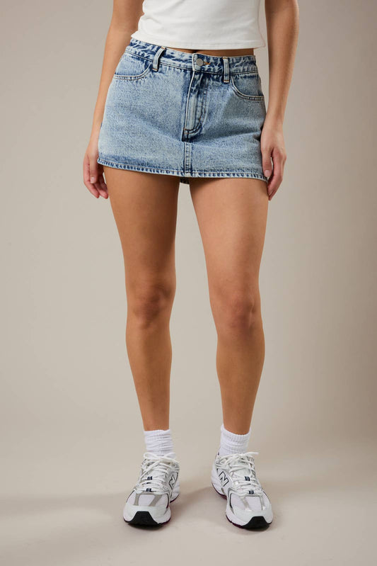DOWNTOWN DENIM SKORT