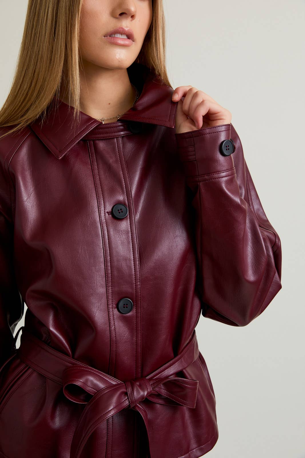 SHORT FAUX LEATHER TRENCH COAT